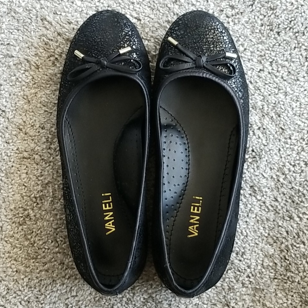 ~Vaneli~ Ballet Flat with Bow
